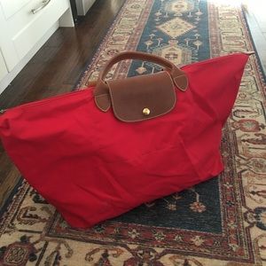 Longchamp XL tote - red in GUC